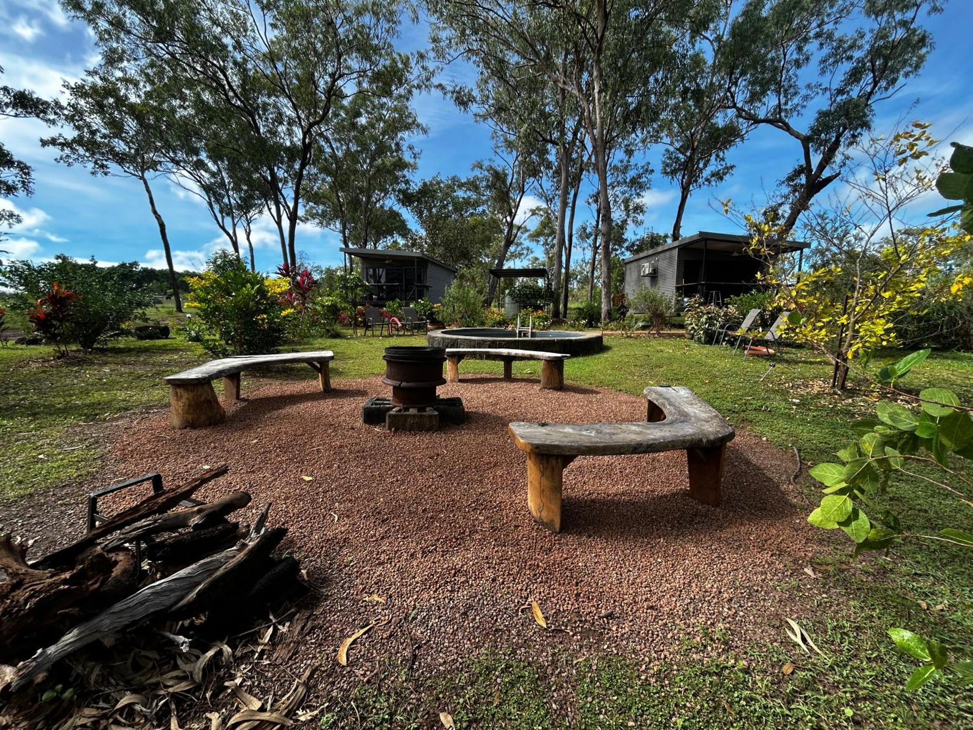 Litchfield Tropical Stay Batchelor المظهر الخارجي الصورة